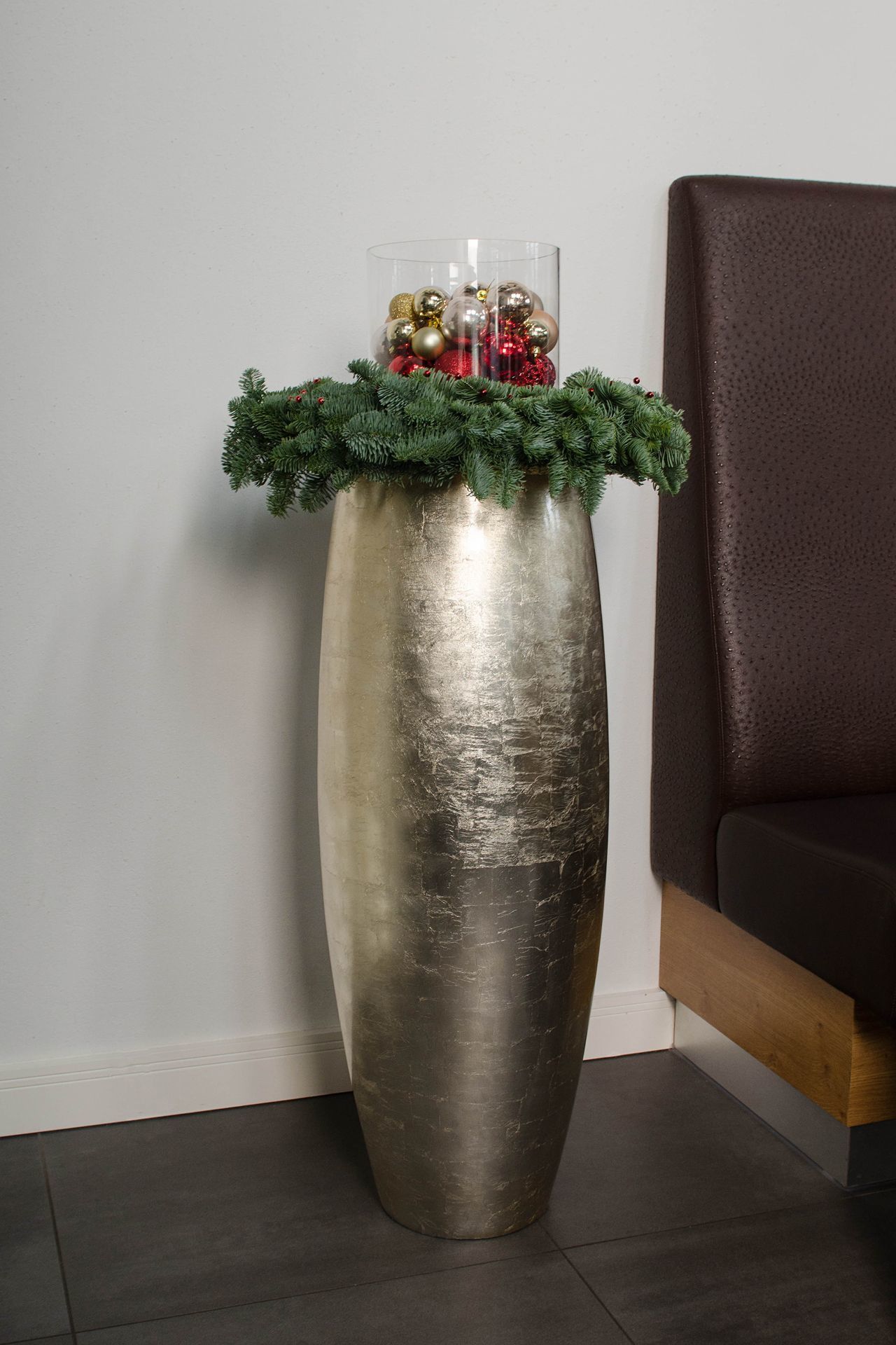 Weihnachtliche Pflanzkübel Deko | VIVANNO