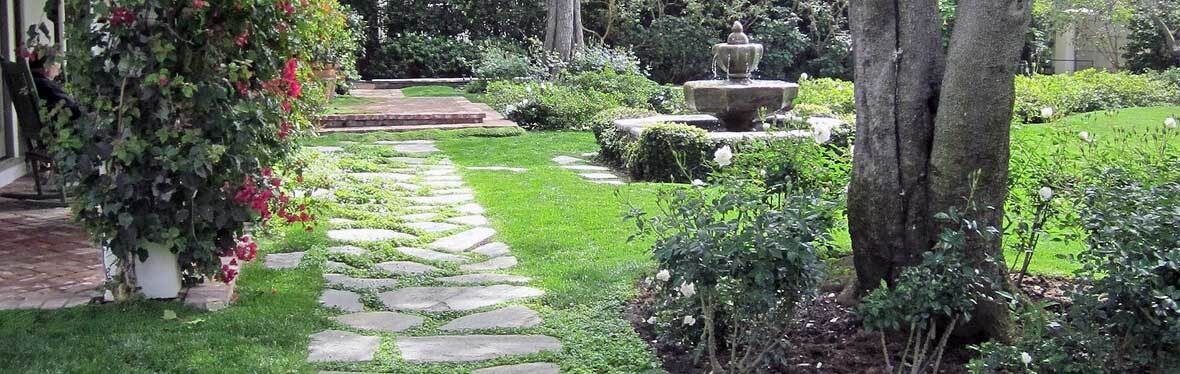 Gartenwege Und Platze Ratgeber Gartenplanung Vivanno