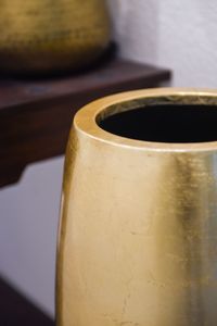 Exklusiver Pflanzkübel Fiberglas "Magnum", Gold Hochglanz
