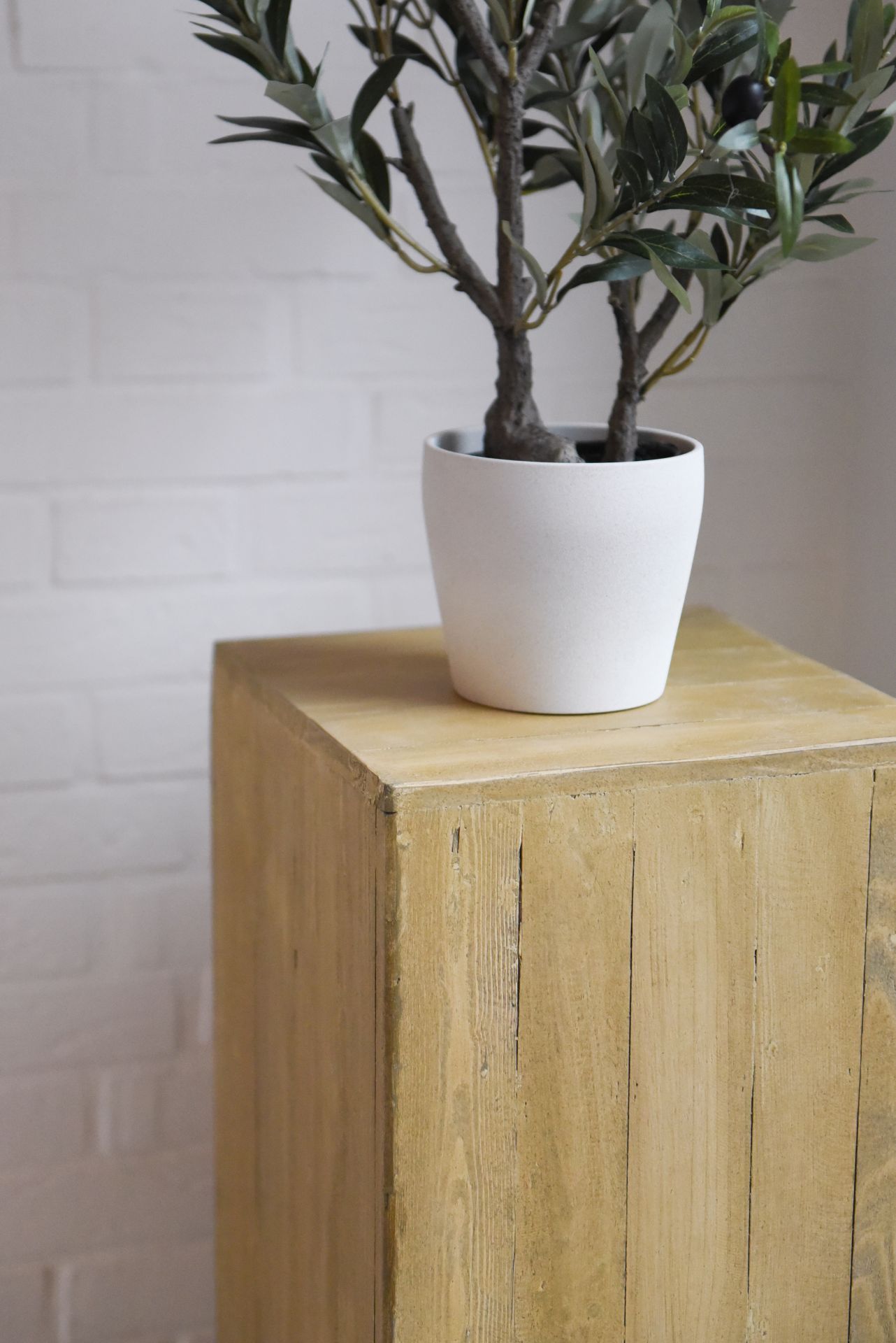 Podest Säule Dekosäule aus Recycling Holz 100 cm hoch Braun 