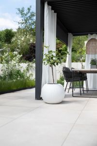 Pflanzkübel Blumenkübel Fiberglas VITRO weiß matt Pflanzkübel Blumenkübel Fiberglas VITRO weiß matt