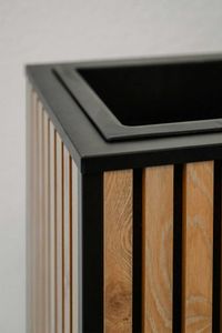 Pflanzkübel Holz aus Akustikpaneelen SILENT