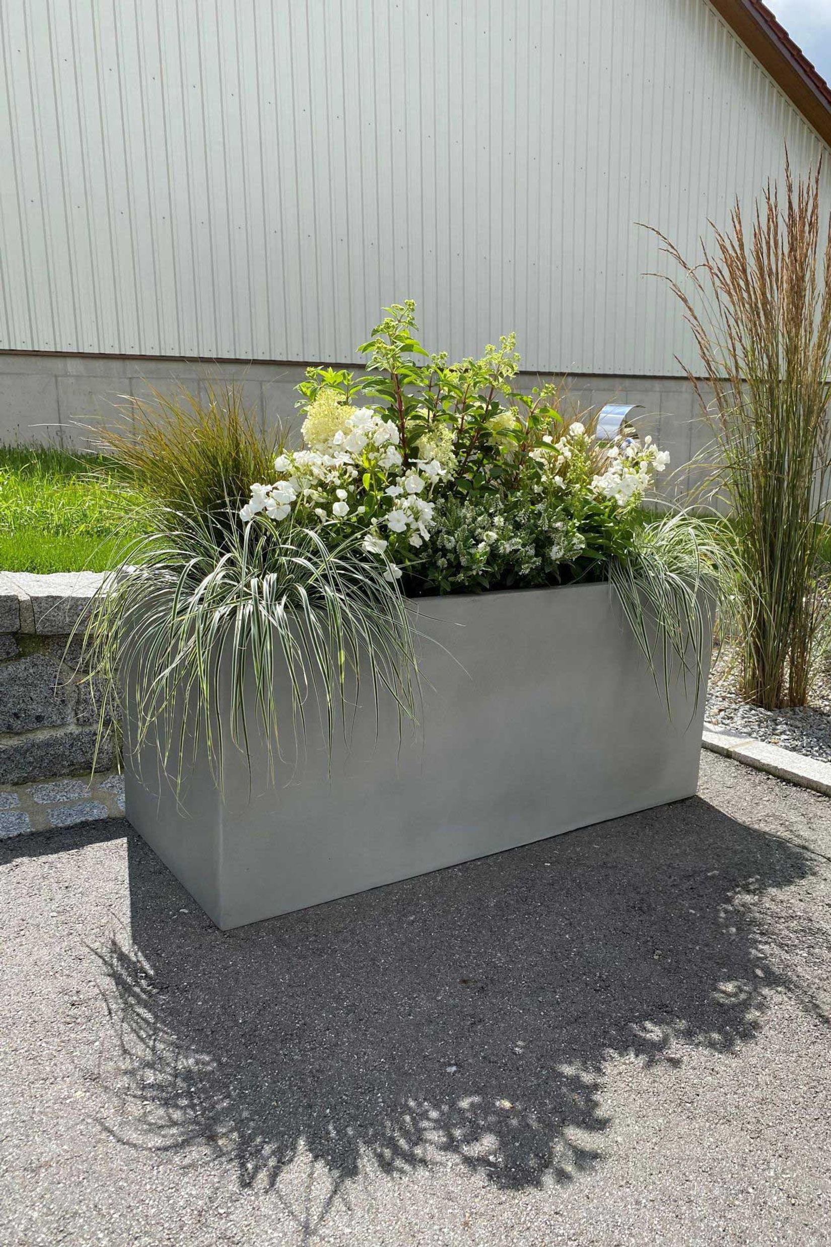 Pflanzkübel Pflanztrog Fiberglas "Maxi", Beton-Design, Grau