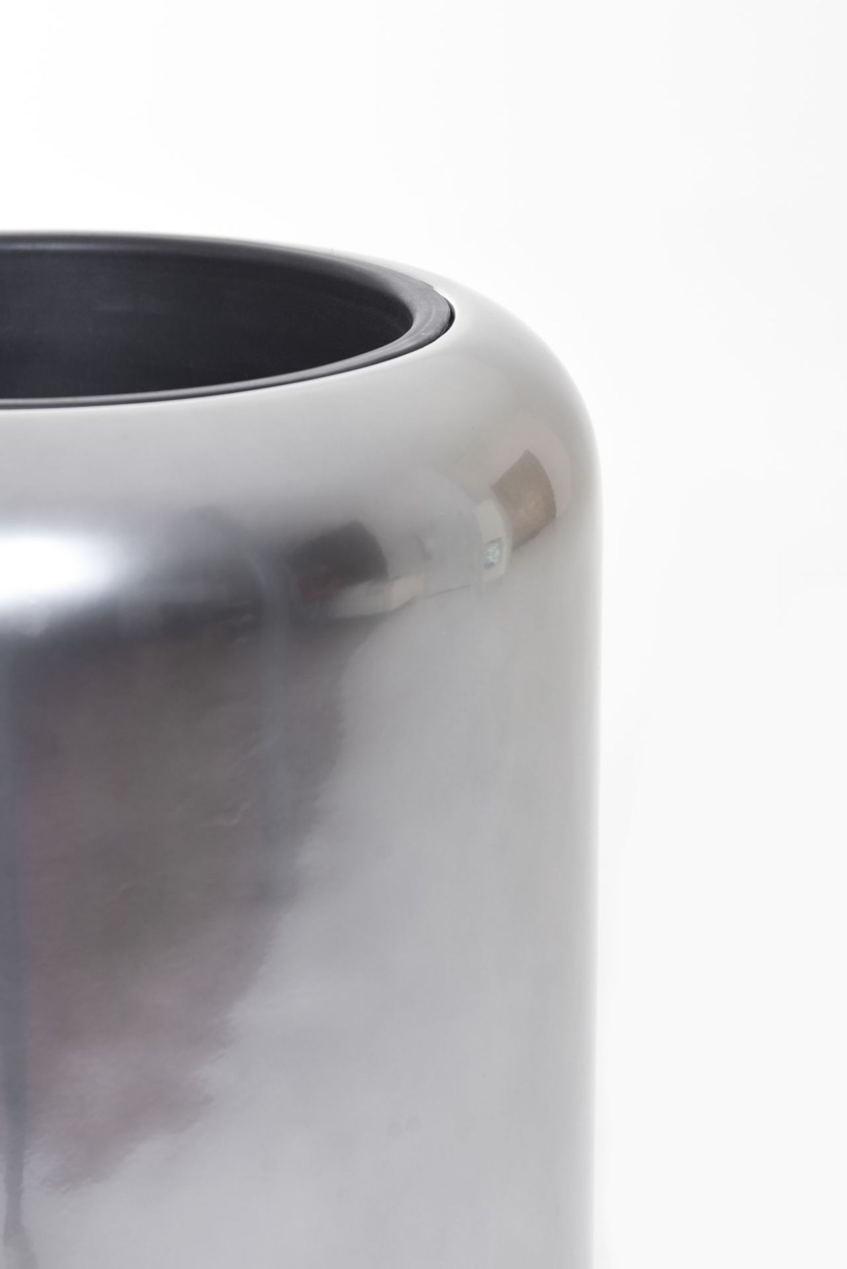 Pflanzgefäß Bodenvase Fiberglas Silber Metallic MERA