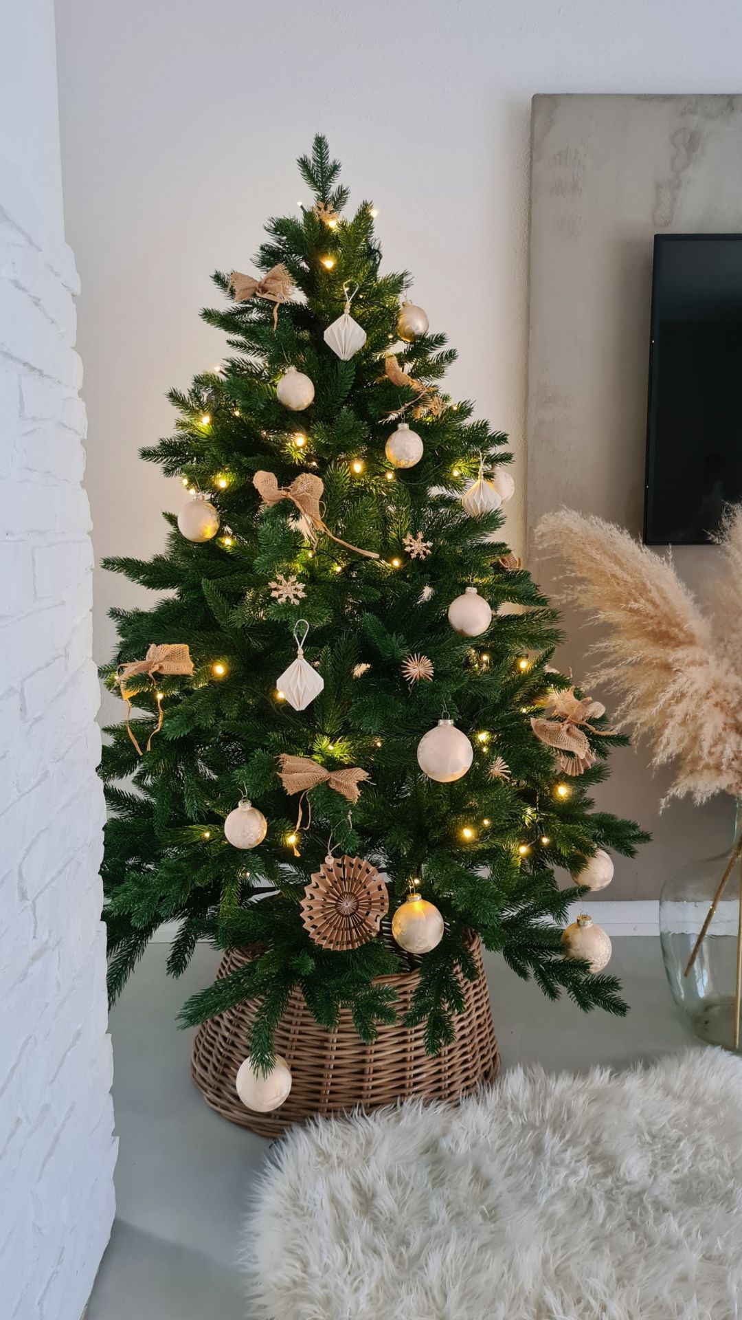 Künstlicher Weihnachtsbaum Premium Nordmanntanne, 150 cm hoch | 401501361501