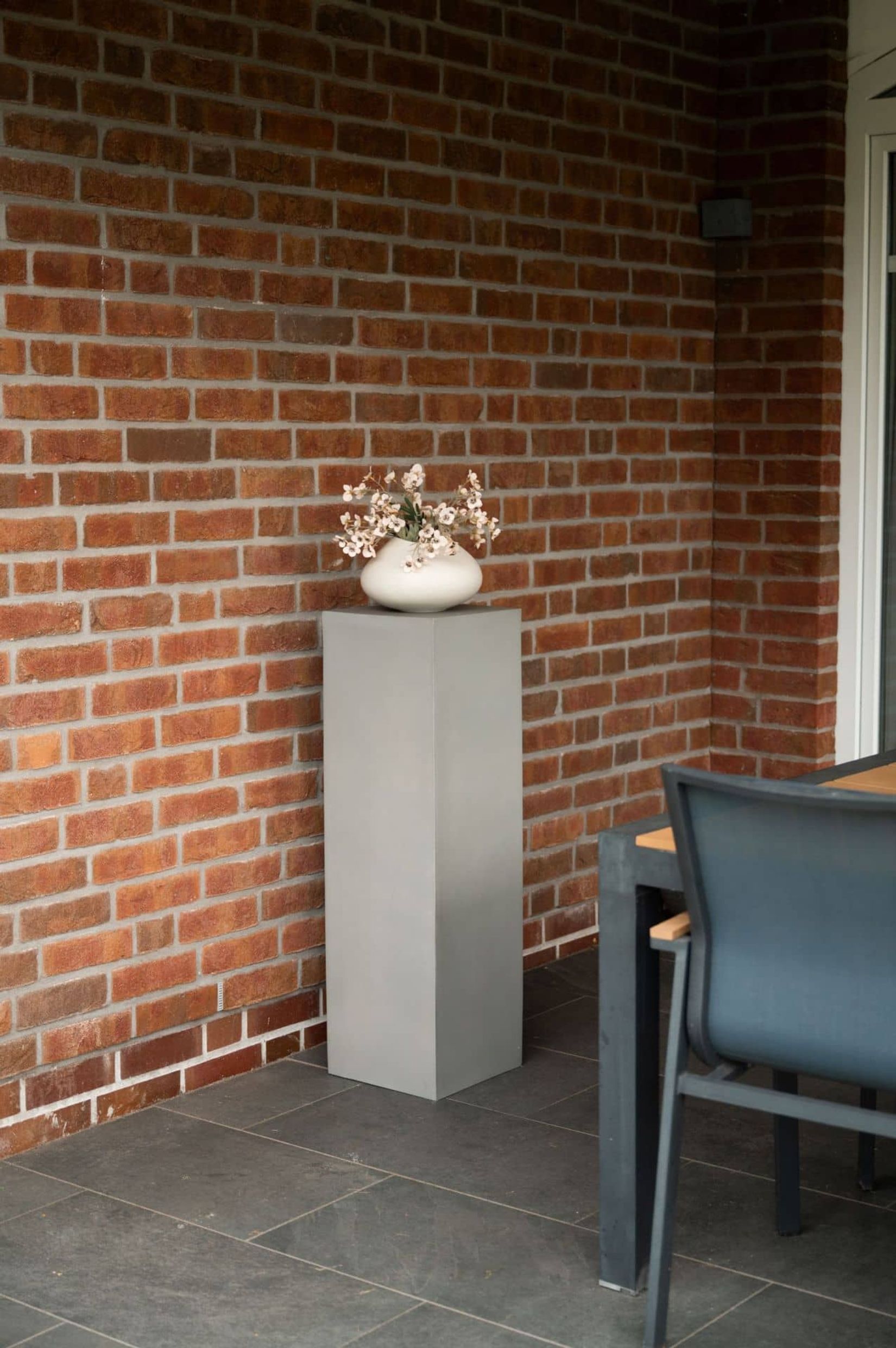 Podest Säule Fiberglas PODEST Beton-Design Grau Podest Säule Fiberglas PODEST Beton-Design Grau