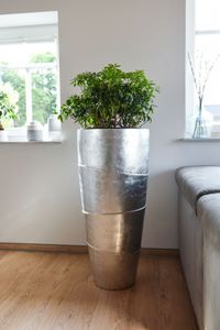 Exklusiver Blumenkübel Pflanzkübel Fiberglas MOENA - Silber Hochglanz