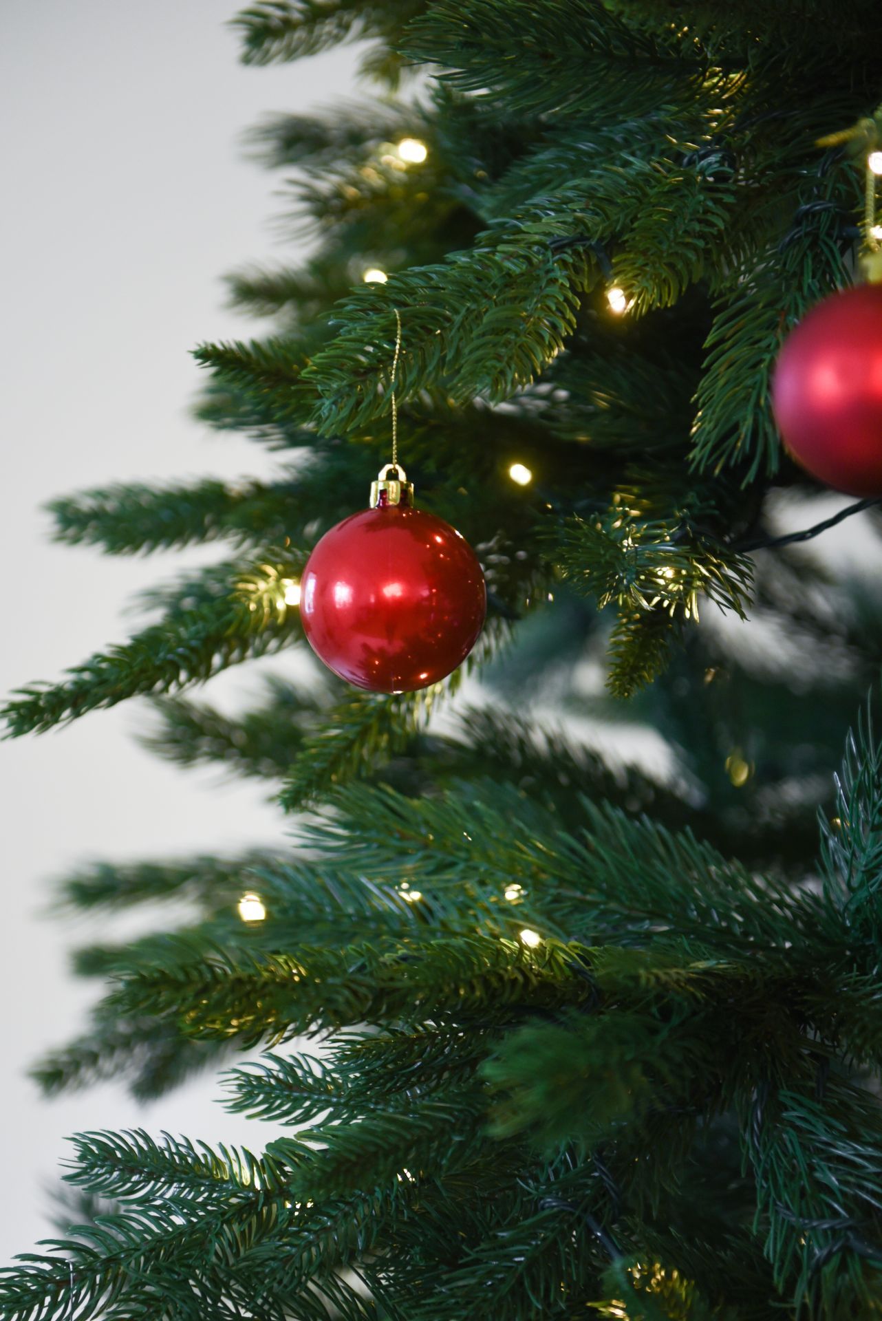 Vorschau: Künstlicher Premium Weihnachtsbaum Nordmanntanne ...