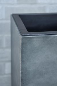Pflanzkübel Blumenkübel Fiberglas "Block" Säule, Beton-Design, Anthrazit