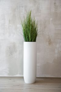 Pflanzkübel SOLERIO Fiberglas Weiß Matt 33x100 mit Kunstpflanze FLORES