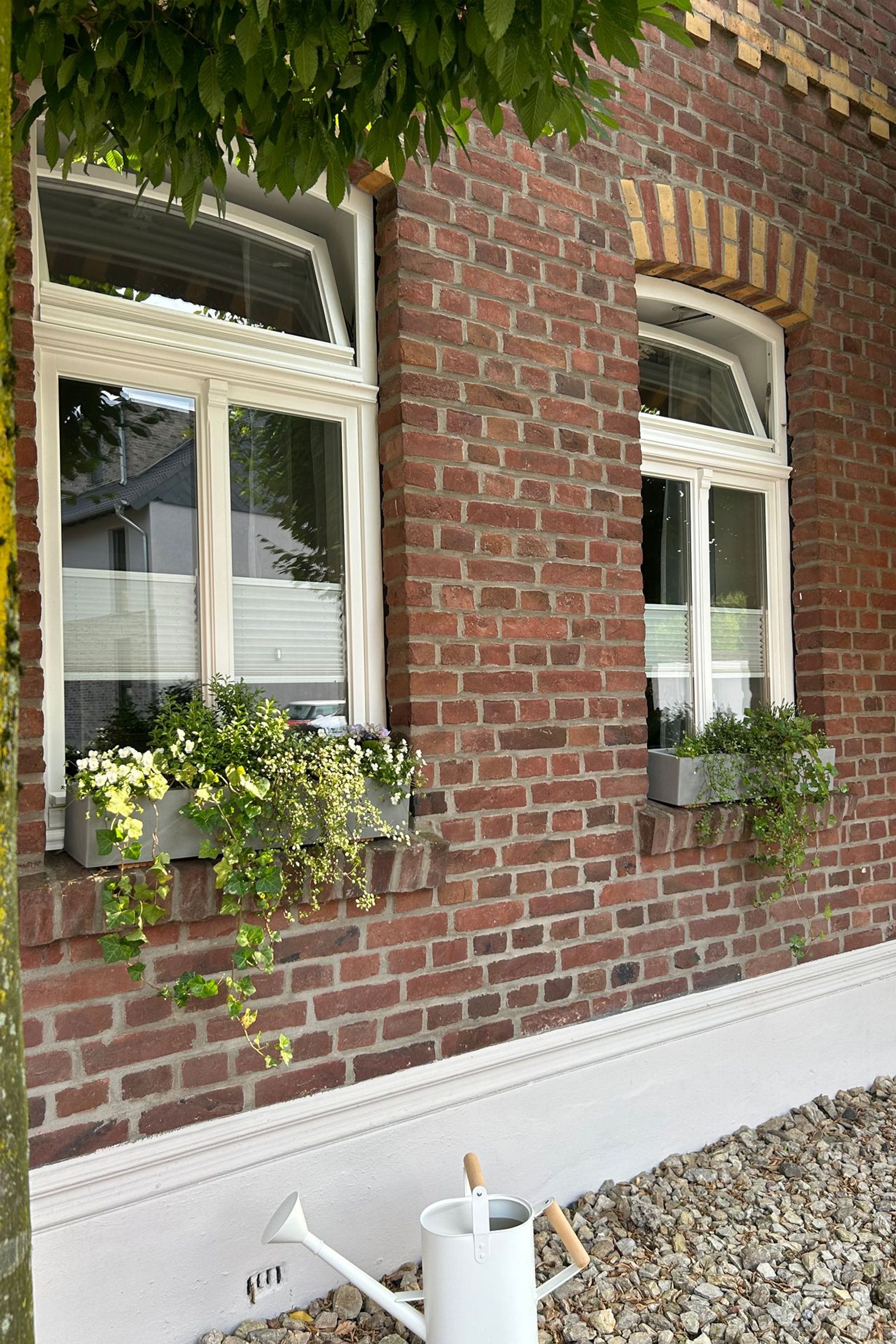 Blumenkasten Fensterbankkasten Fiberglas "Flobo", Beton-Design, Grau