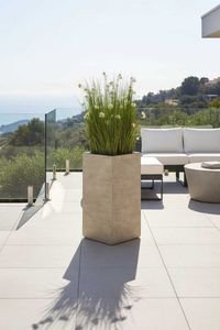 Pflanzkübel Blumenkübel Fiberglas "Block" Säule, Beige gestreift