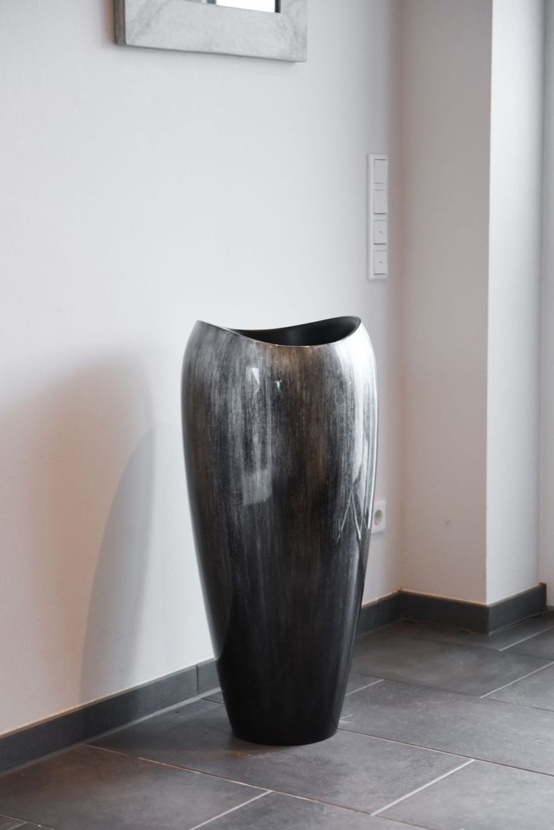 Bodenvase Fiberglas Deluxe Rund hochglanz Silber-Schwarz | 15511573781