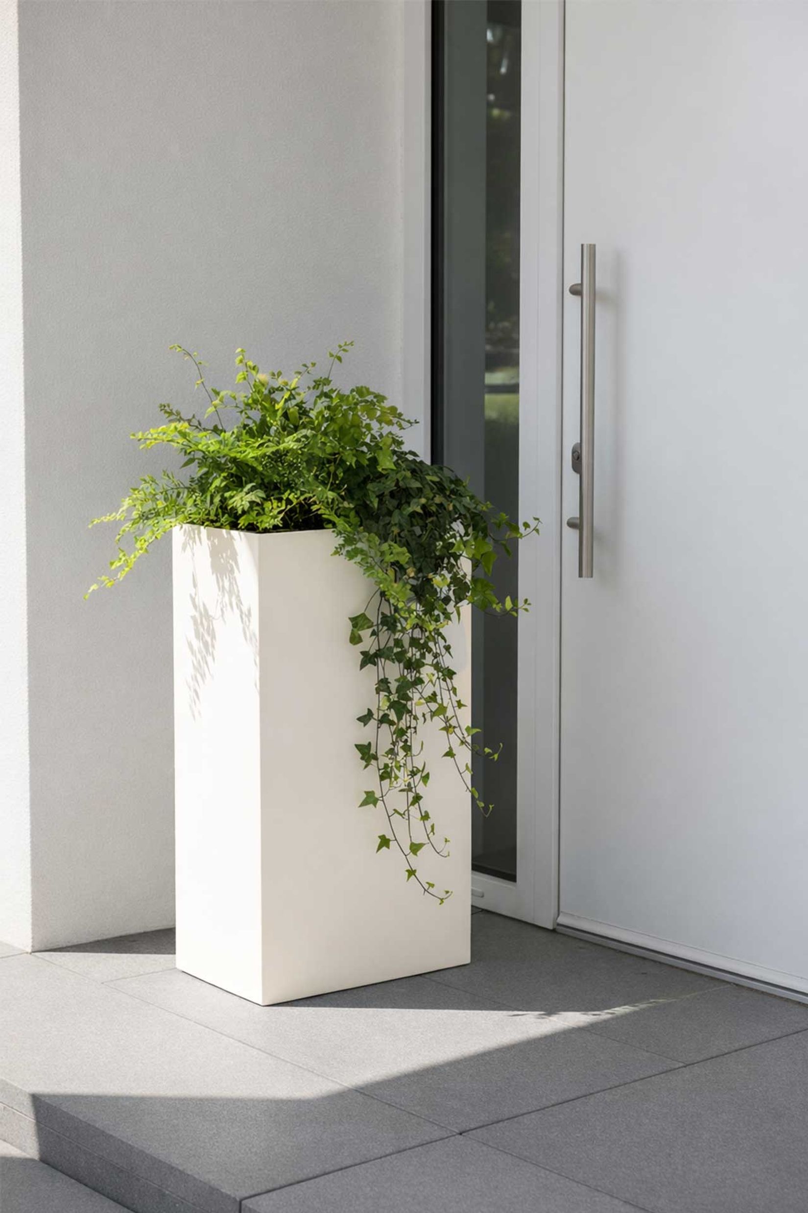 Raumteiler mit Rollen pulverbeschichteter Edelstahl "Elemento", Creme Weiß