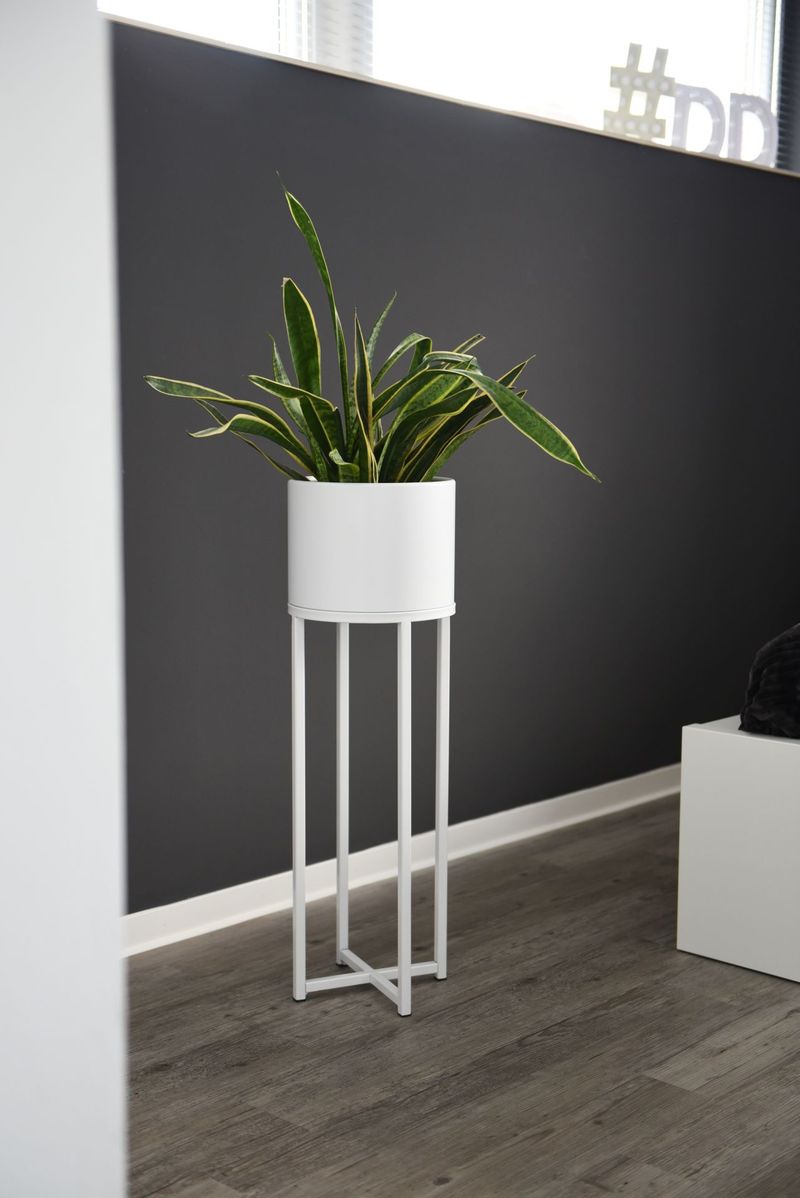 Blumentopf auf Ständer, mit Beinen ELEVATE CROSS - Weiß Matt | 100071085225