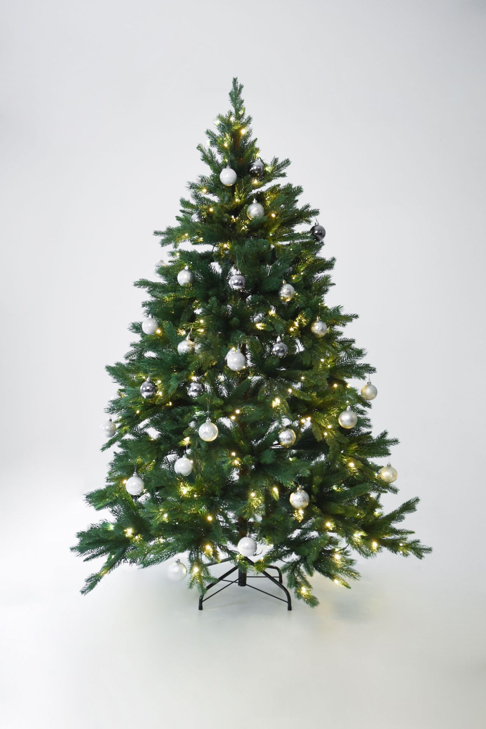 Künstlicher Premium Weihnachtsbaum Nordmanntanne LED, 150 cm hoch