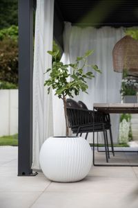 Pflanzkübel Blumenkübel Fiberglas VITRO weiß matt Pflanzkübel Blumenkübel Fiberglas VITRO weiß matt