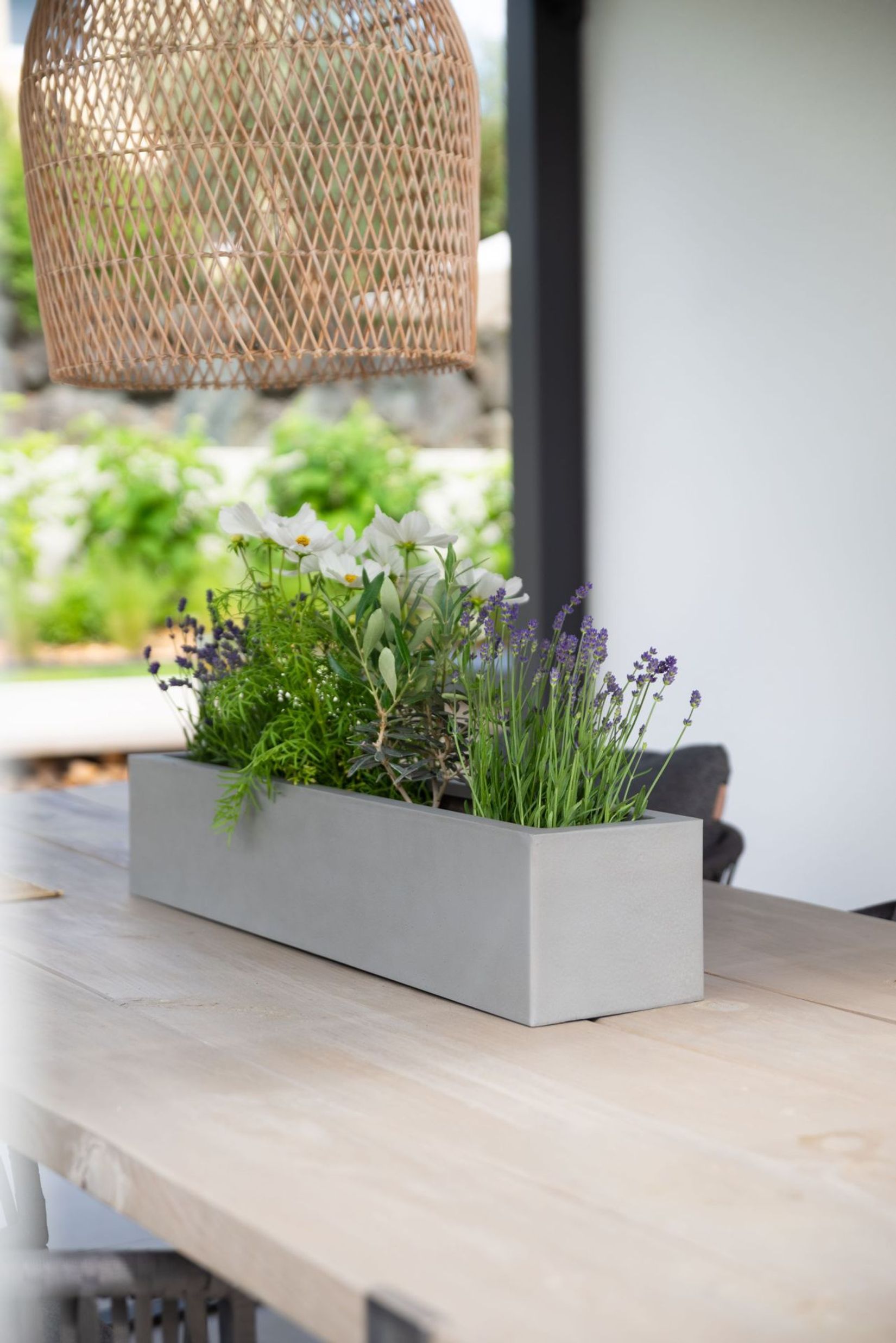 Blumenkasten Fensterbankkasten Fiberglas "Flobo", Beton-Design, Grau