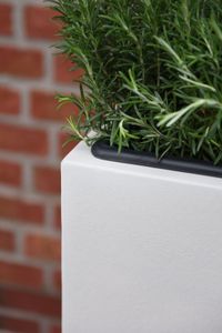 Pflanzkübel Blumenkübel mit Füßen Fiberzement BLOCK - Creme