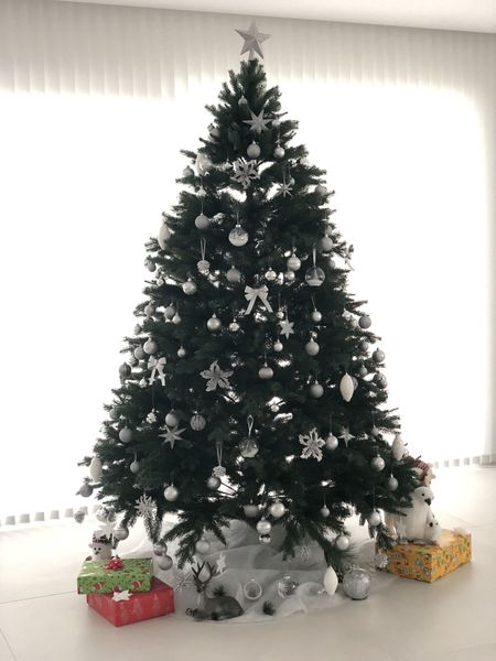 Weihnachtsbaum künstlich wie echt