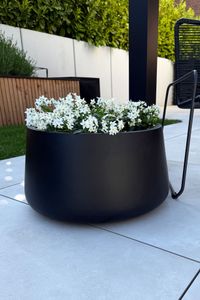 Pflanztopf Pflanzkübel Fiberglas GORDO Schwarz Matt