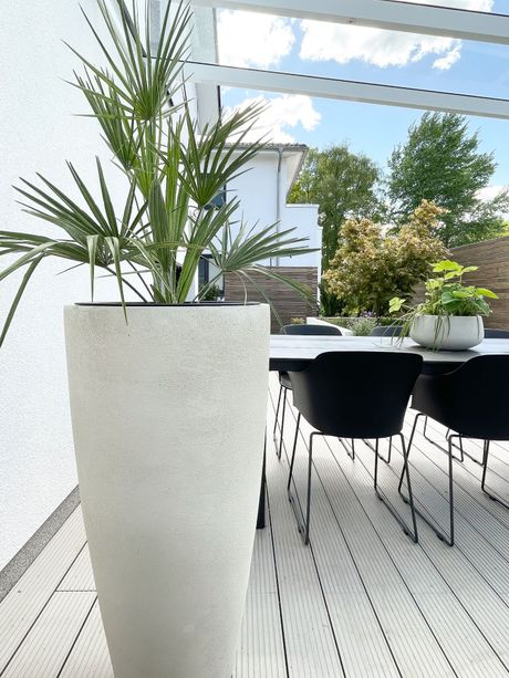 Pflanzkübel Blumenkübel Fiberglas Steinoptik "City", Creme
