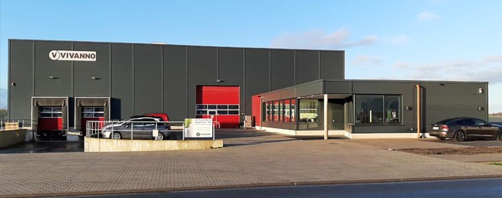 Lagerhalle Büro VIVANNO Lagerhalle Büro VIVANNO