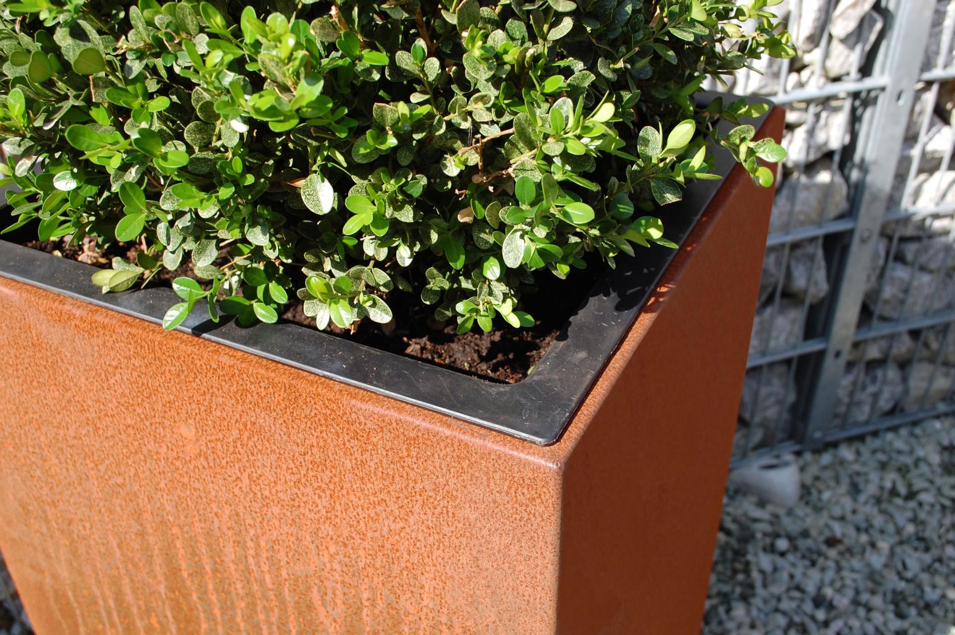 Pflanzkübel Blumenkübel Cortenstahl "Block" Säule, Rostbraun