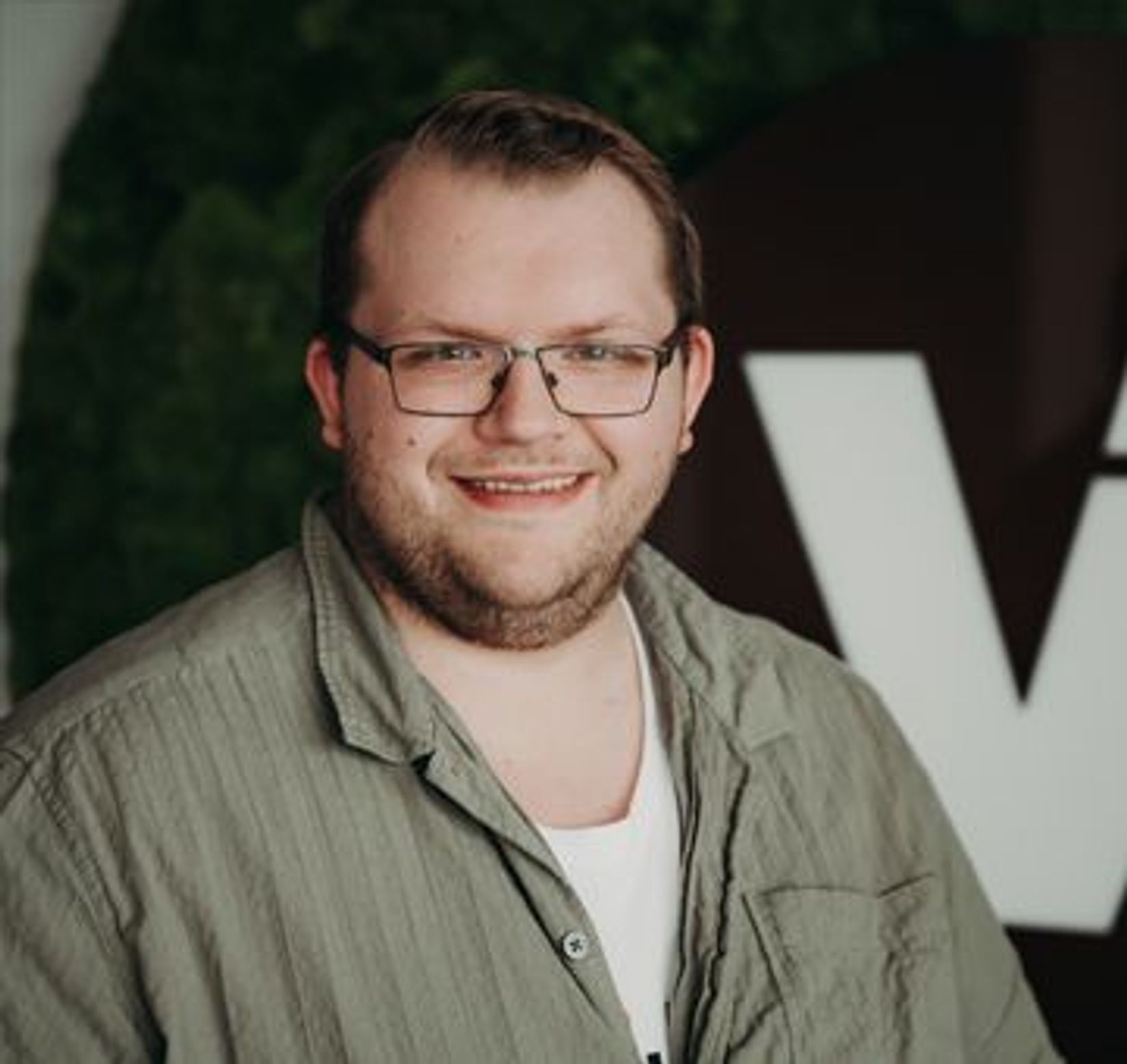 Steven VIVANNO Steven VIVANNO