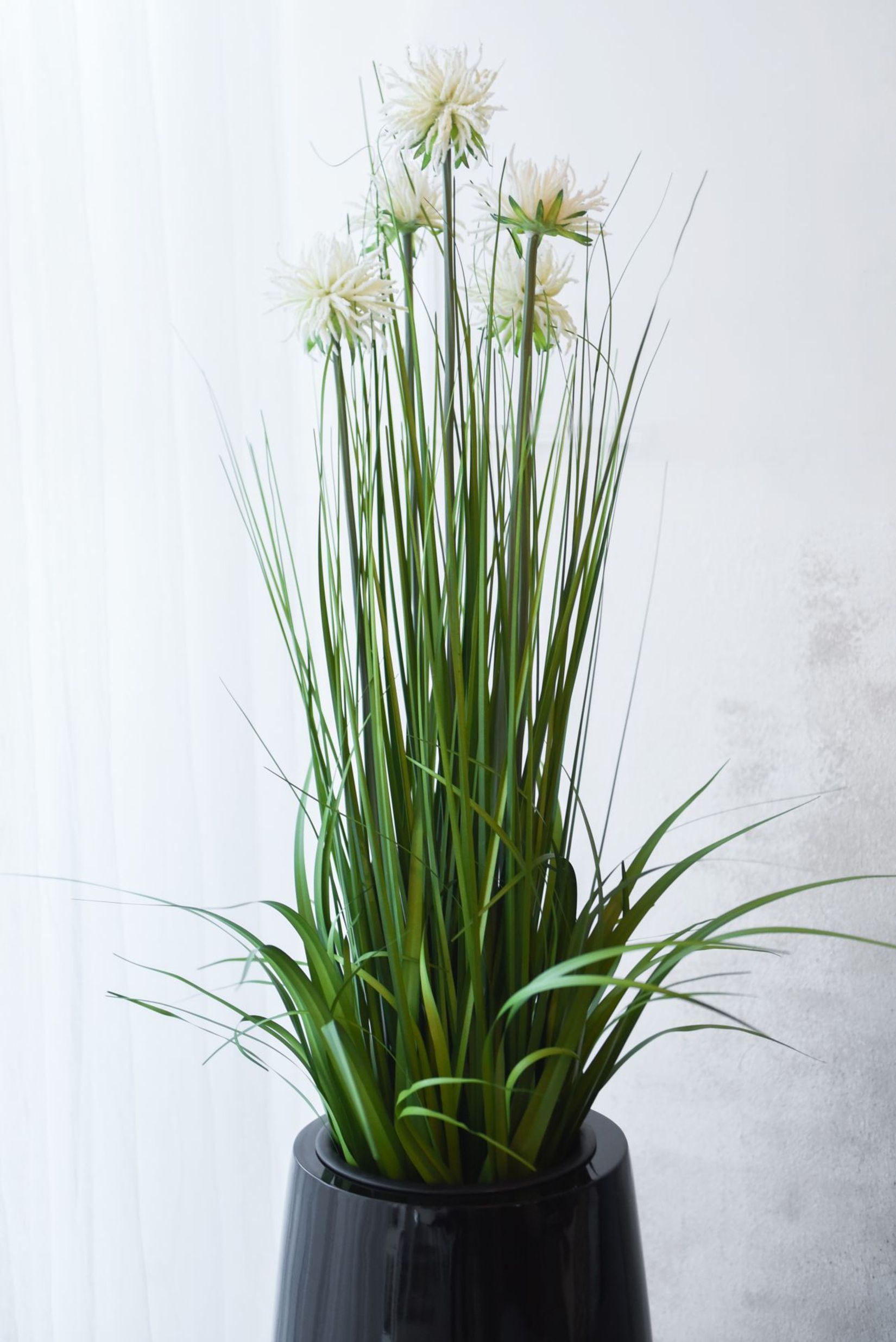 Kunstpflanze Kunstgras mit weißen Blüten NEVA
