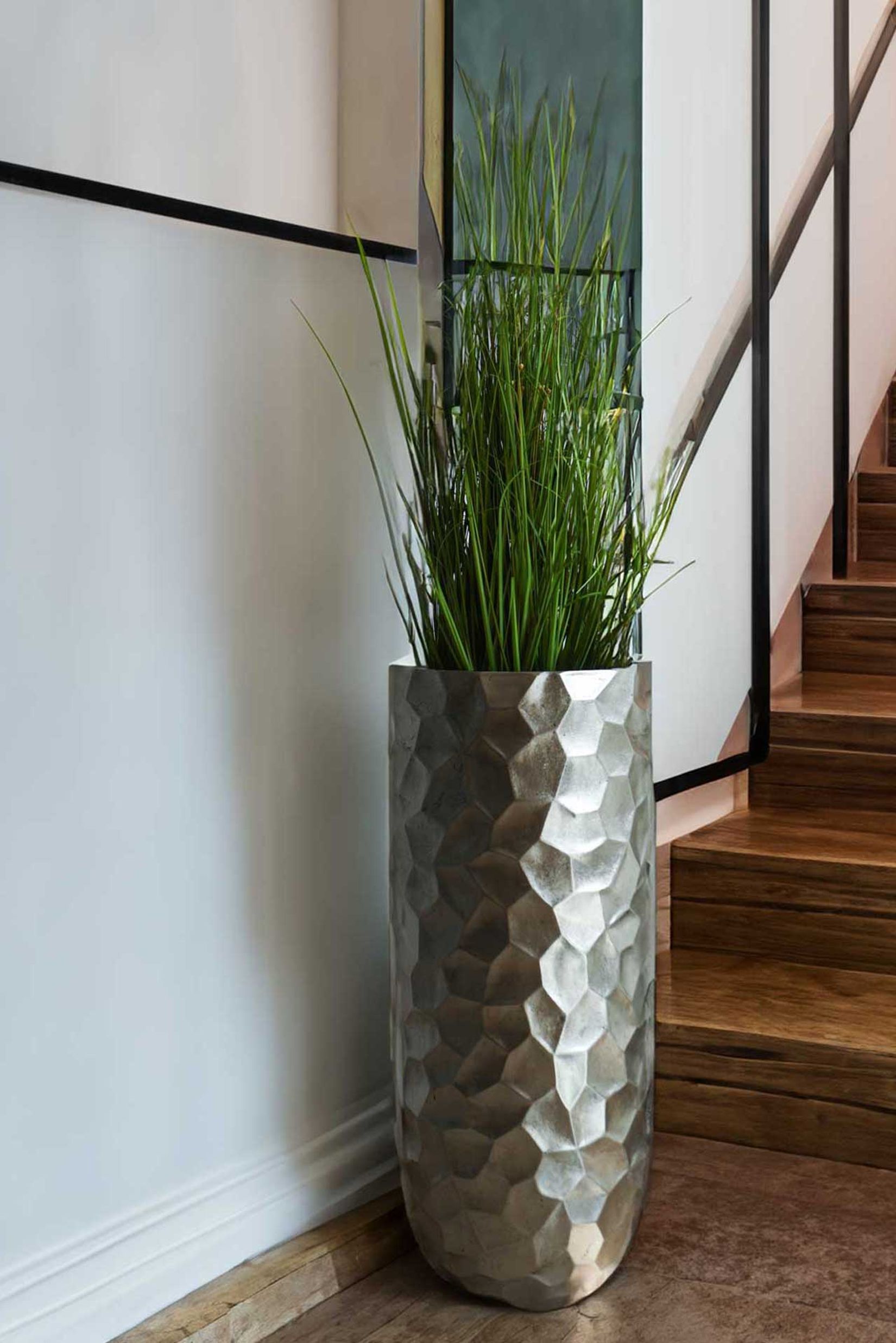 Pflanzkübel Bodenvase Fiberglas AMOLAR Silber Metallic