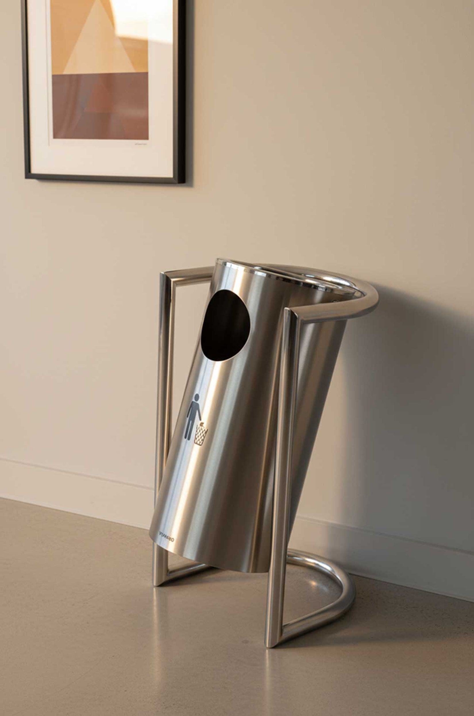 Mülleimer mit Schwinghalterung Edelstahl "Swing", Gebürstet/Poliert