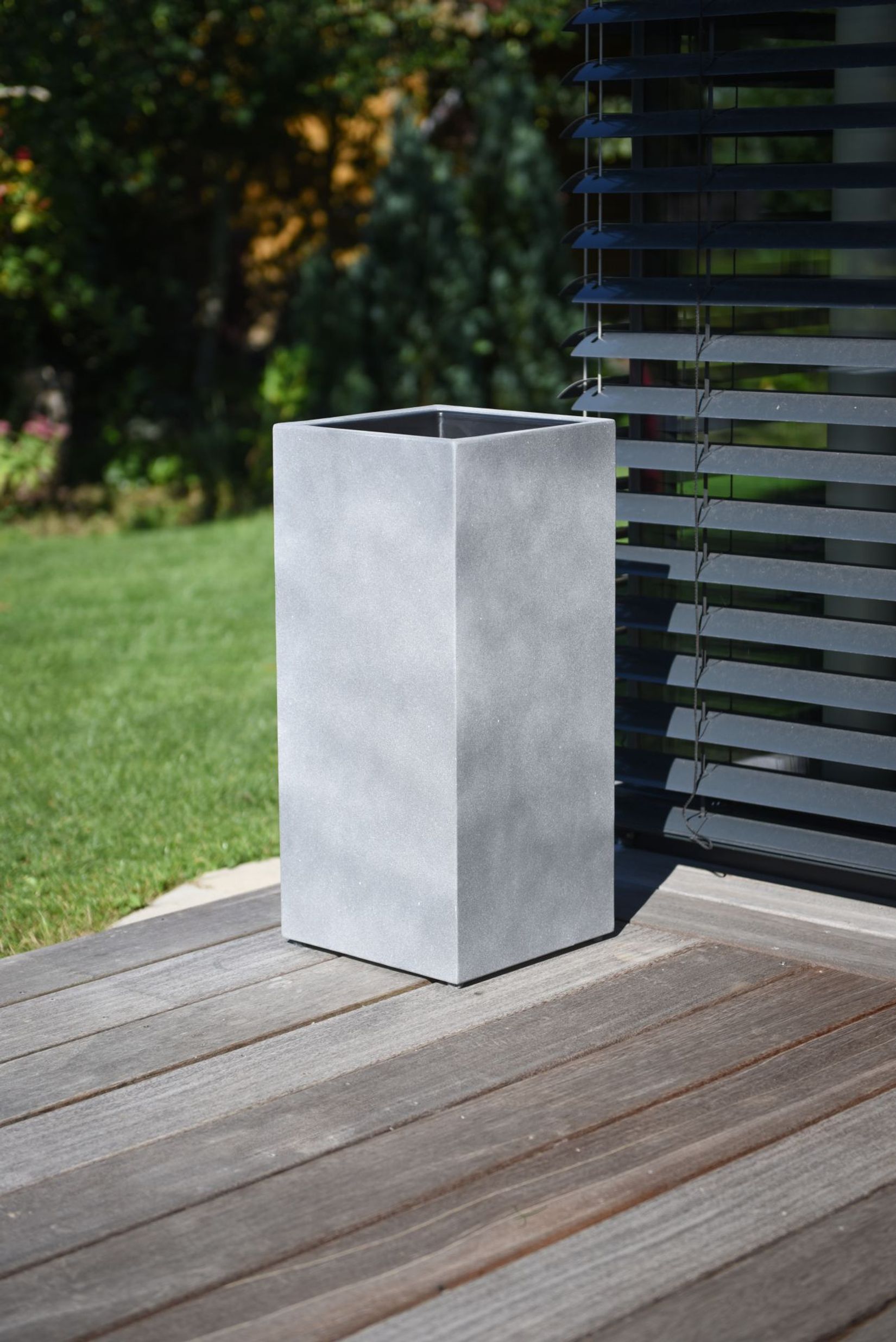 Pflanzkübel Blumenkübel Fiberzement "Block" Säule, Grau