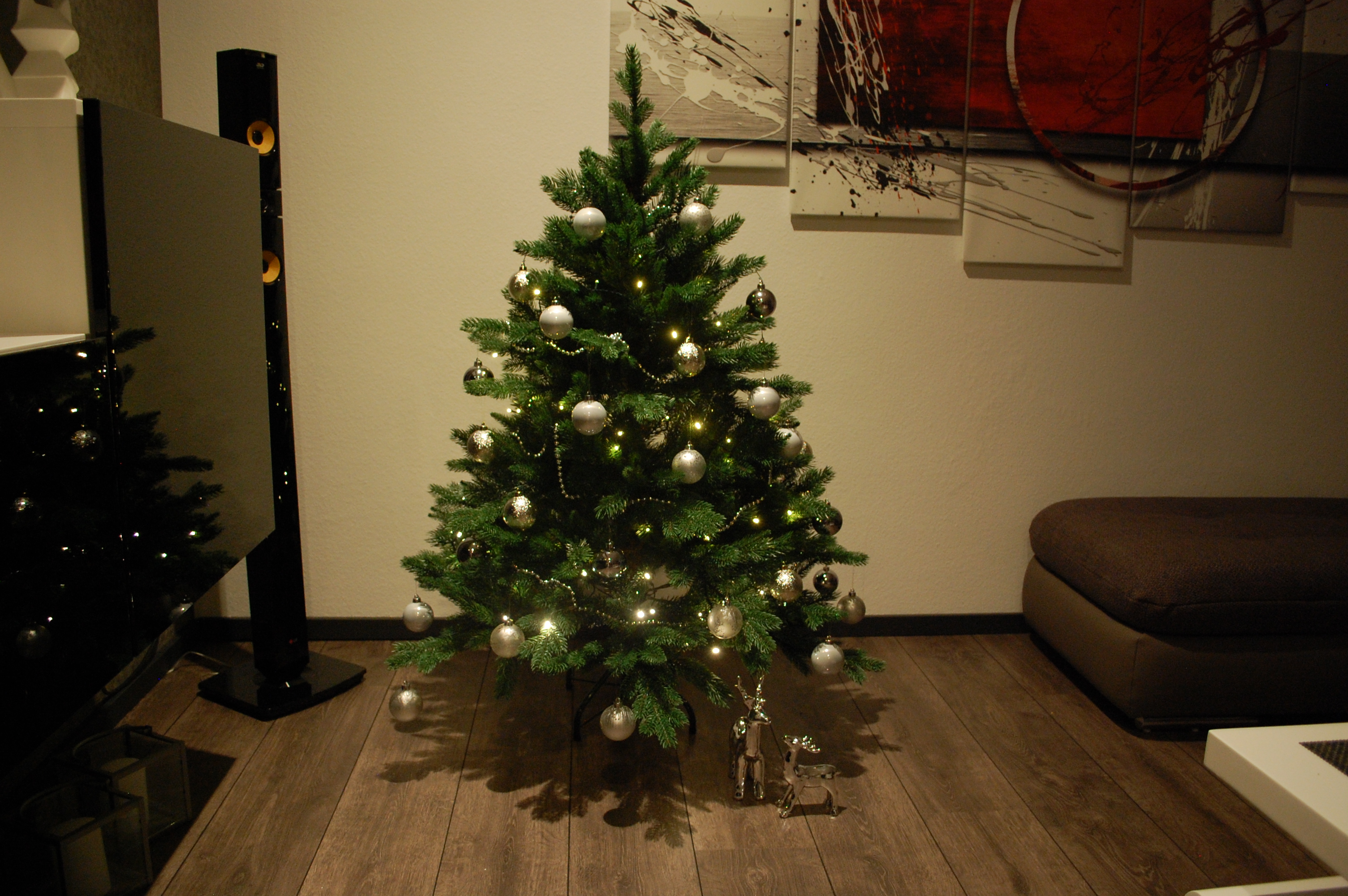 Künstlicher Weihnachtsbaum Premium Nordmanntanne, 120 cm hoch - Modell 2025