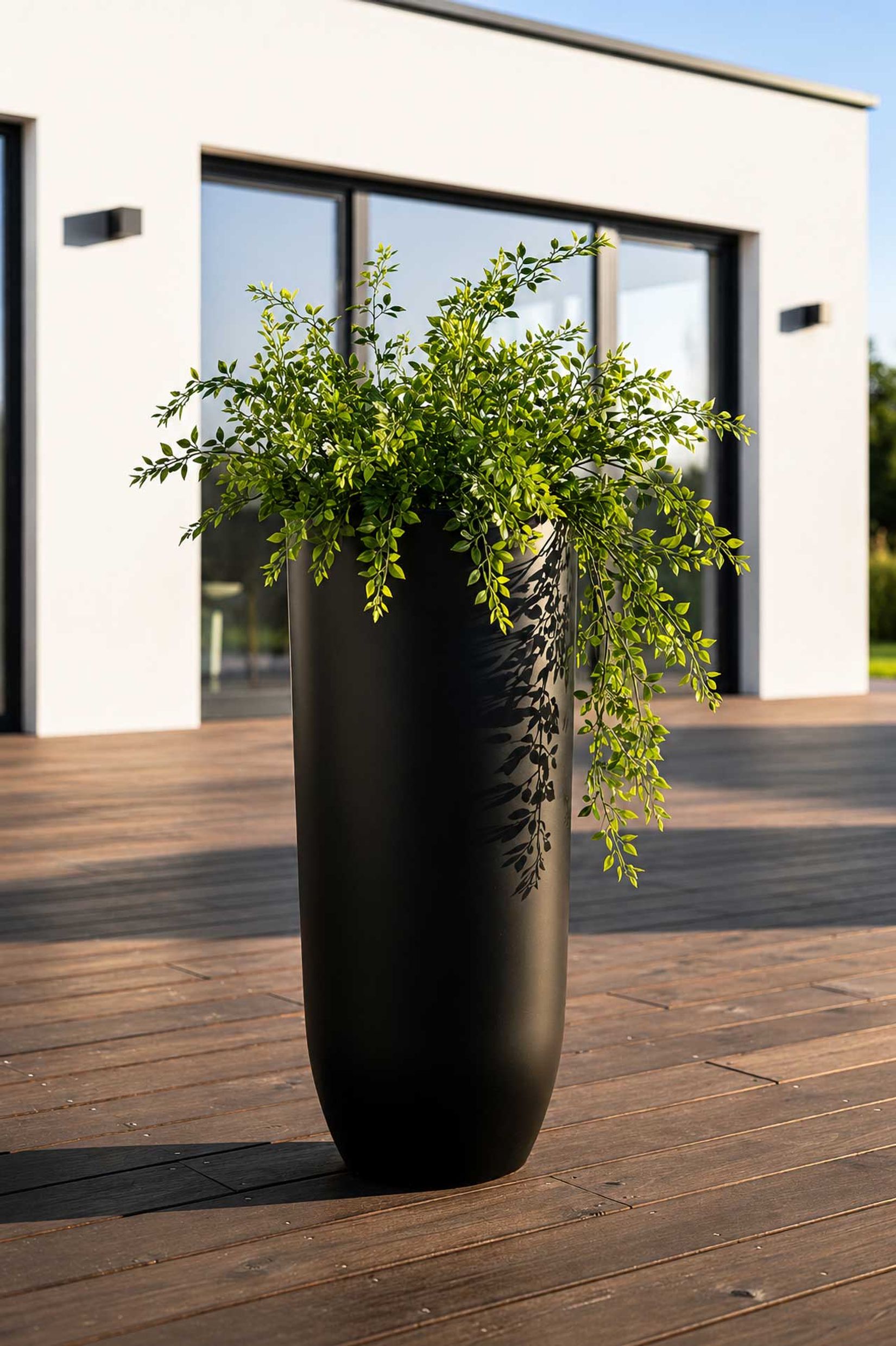 Pflanzgefäß Bodenvase SOLERIO Fiberglas Schwarz Matt