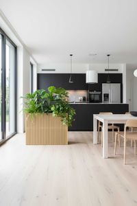 Pflanzkübel Blumenkübel Holz mit Streben ELEMENTO braun 